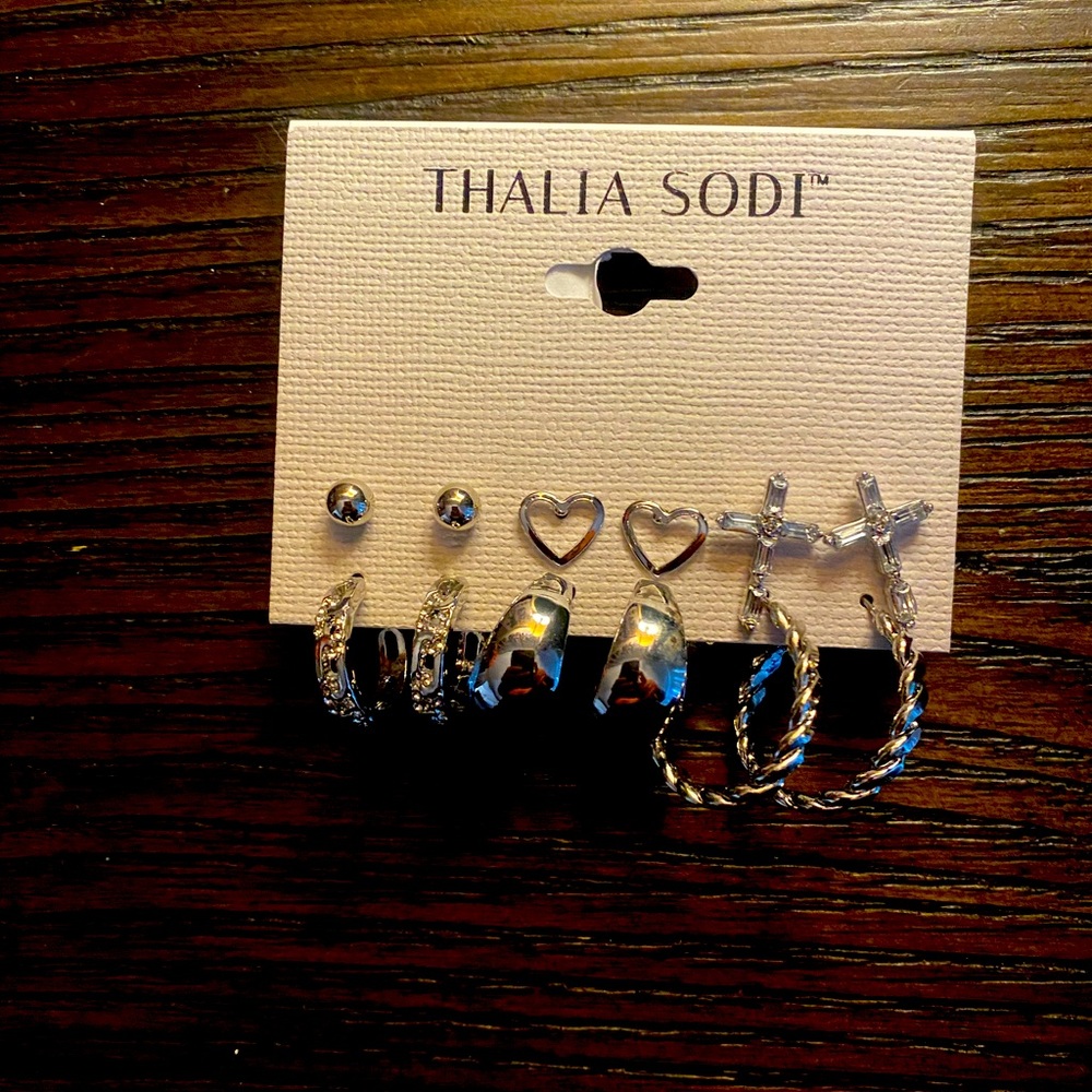 NEW Thalia Sodi silver earrings set